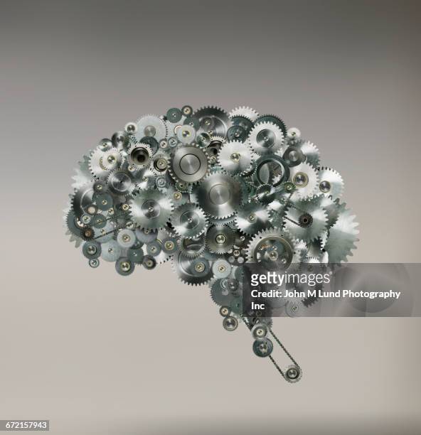 machine cogs and chains forming brain stem - tronco cerebral imagens e fotografias de stock