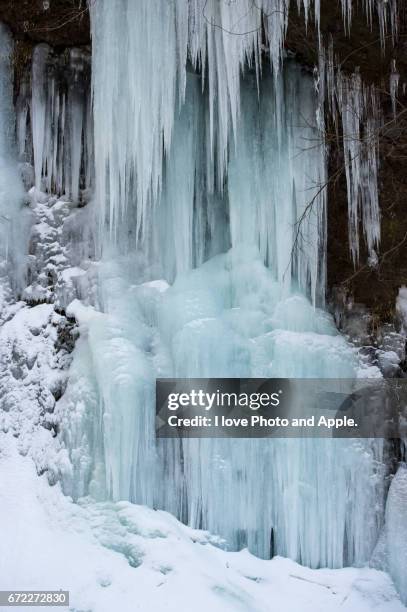 icefall - 長野県 fotografías e imágenes de stock