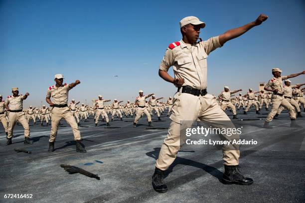 Security Forces Riyadh Saudi Arabia Special Security Forces Training Photos and Premium High ...