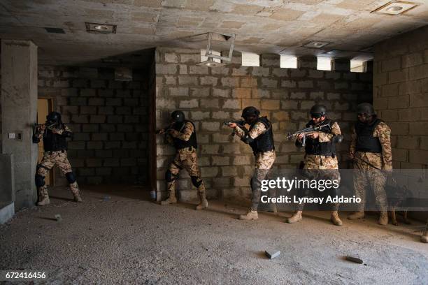 Security Forces Riyadh Saudi Arabia Special Security Forces Training Photos and Premium High ...