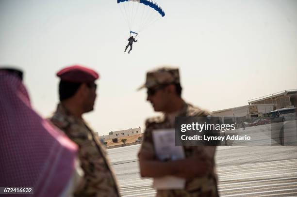 Security Forces Riyadh Saudi Arabia Special Security Forces Training Photos and Premium High ...
