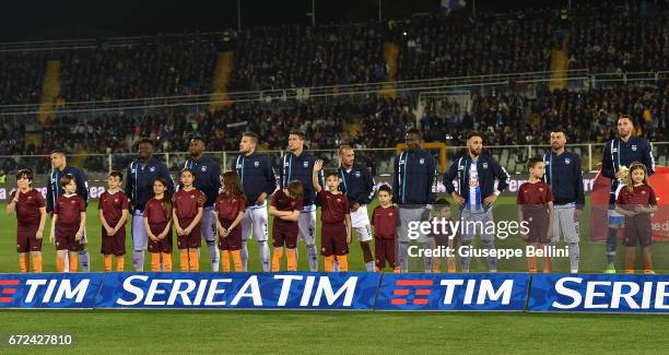 Team of Pescara Calcio prior the Serie A match between Pescara Calcio and AS Roma at Adriatico Stadium on April 24, 2017 in Pescara, Italy.