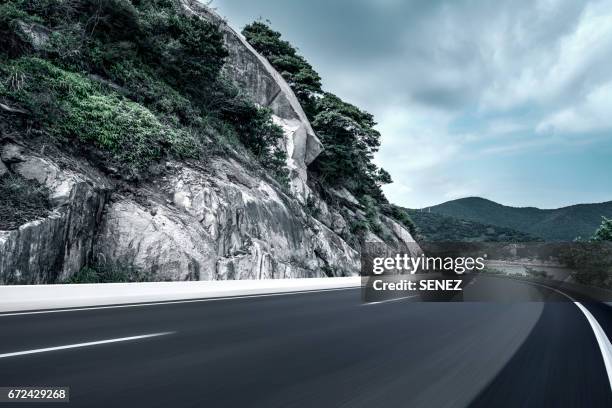 mountain road - mountain road stock pictures, royalty-free photos & images