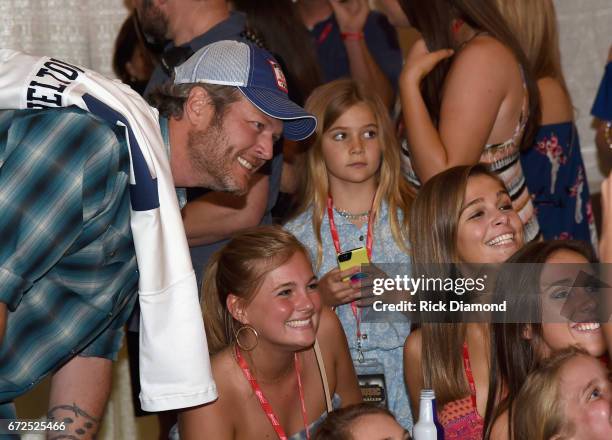 Blake Shelton attends Music And Miracles Superfest benefitting Chicken Salas Chick Foundation at Jordan-Hare Stadium on April 22, 2017 in Auburn,...