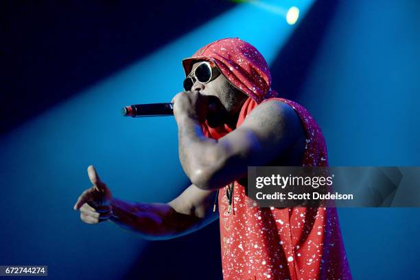 Fleshbone Rapper Flesh N Bone Photos and Premium High Res Pictures - Getty Images