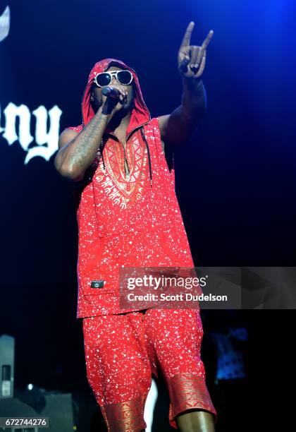 Fleshbone Rapper 87 Rapper Flesh N Bone Stock Photos, High-Res Pictures, and Images ...