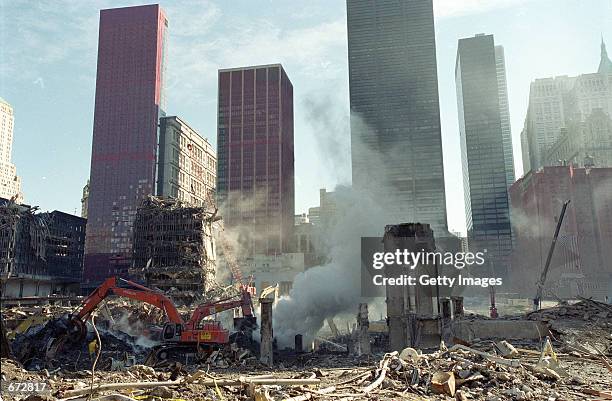 Wtc Fire Us Attacks Wtc Cleanup Photos and Premium High Res Pictures - Getty Images