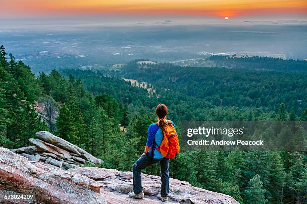 sunrise over boulder from second flatiron - boulder co stockfoto's en -beelden