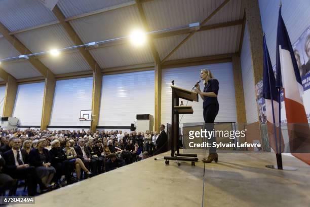 French far-right National Front deputy Marion Marechal Le Pen holds a campaign meeting on April 25, 2017 at Salle Durandal in Lecluse, France.
