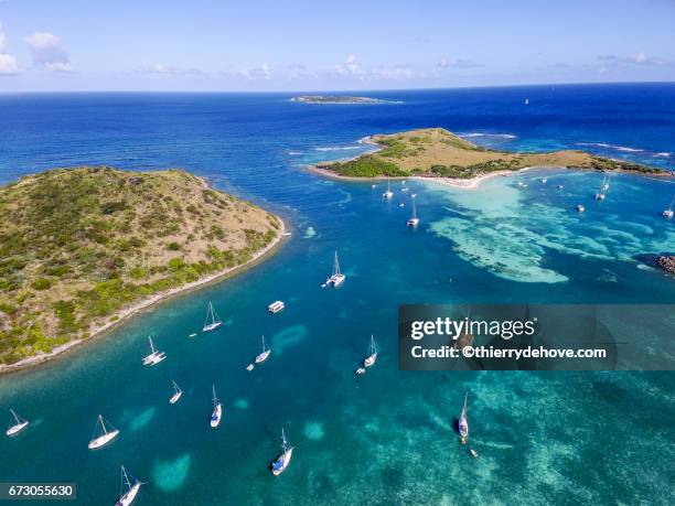 aerial view of saint martin beaches - isla de san martín fotografías e imágenes de stock