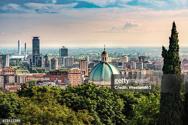 italy, brescia, view to the city and cuppola of new cathedral from colle cidneo - brescia stock pictures, royalty-free photos & images