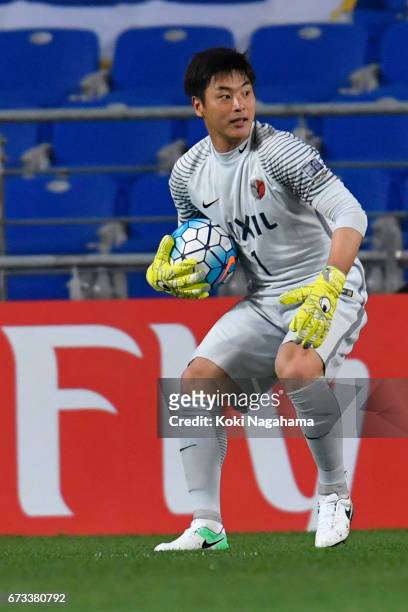 Kwoun Sun Tae of Kashima Antlers in action during the AFC Champions League Group E match between Ulsan Hyundai FC v Kashima Antlers at the Ulsan...