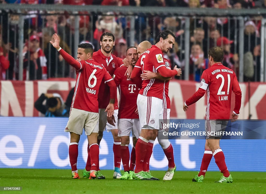 FBL-GER-CUP-BAYERNMUNICH-DORTMUND