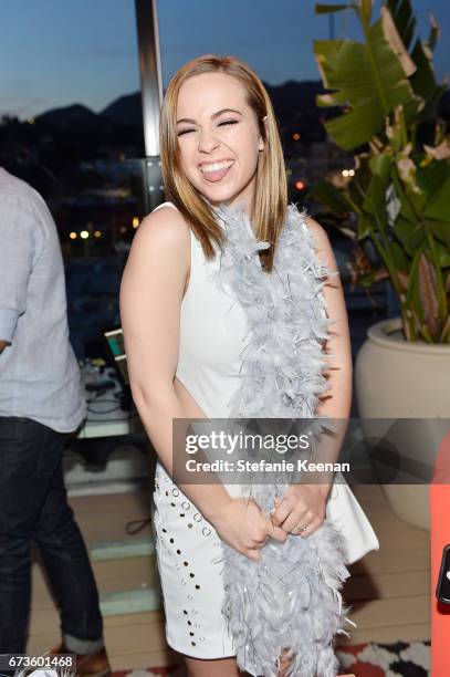 Cailee R 270 Cailee Rae Photos & High Res Pictures - Getty Images