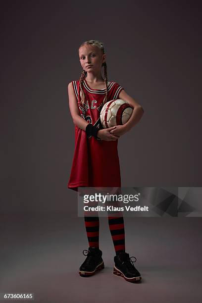 portrait of young cool ball player - girls in leggings stockfoto's en -beelden