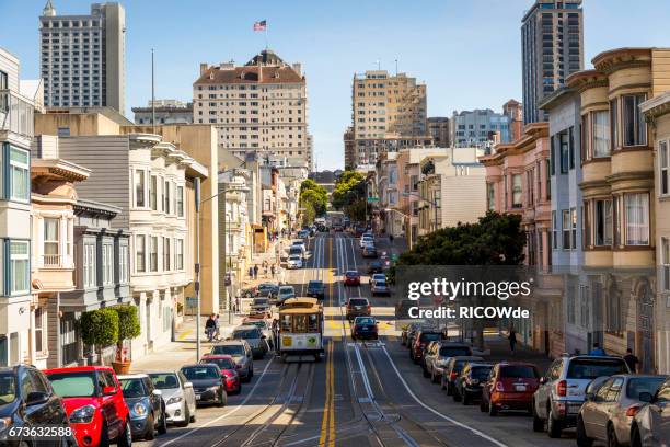 usa, california, san francisco, cable car - san francisco bay area stockfoto's en -beelden