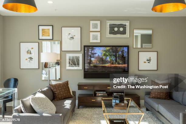 1,691 The Washington Post Chevy Chase Photos & High Res Pictures ...