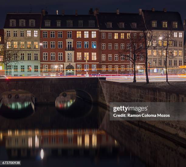 nybrogade reflection - copenhague stock pictures, royalty-free photos & images