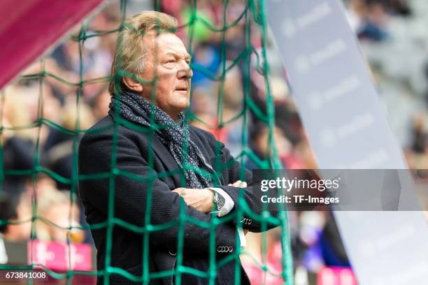 Harald Strutz of Mainz looks on during the Bundesliga match between Bayern Muenchen and 1. FSV Mainz 05 at Allianz Arena on April 22, 2017 in Munich,...