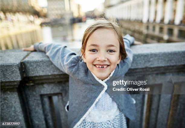 portrait of smiling girl - six girl stock-fotos und bilder