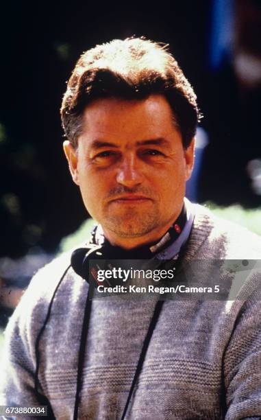 Director Jonathan Demme is photographed on the set of 'The Silence of the Lambs' in 1989 around Pittsburgh, Pennsylvania. CREDIT MUST READ: Ken...