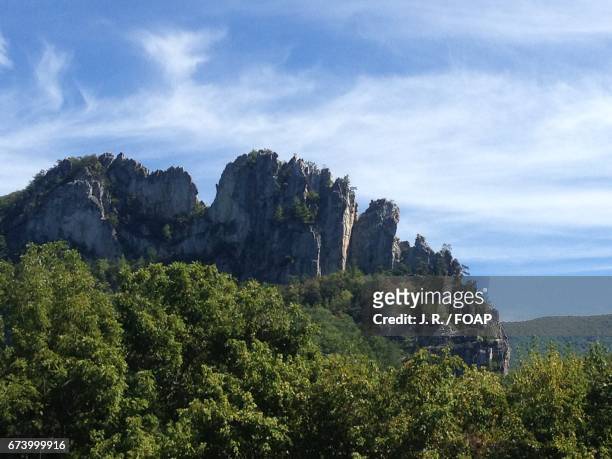 scenic view of seneca rocks - west virginia scenic imagens e fotografias de stock