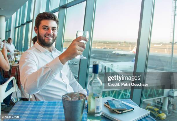 airport - wine bottle transport stock pictures, royalty-free photos & images