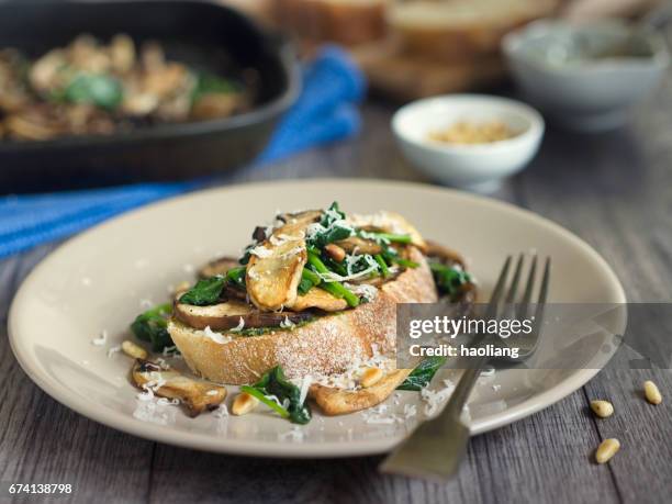 healthy mushroom spinach bruschetta - bruschetta stock pictures, royalty-free photos & images