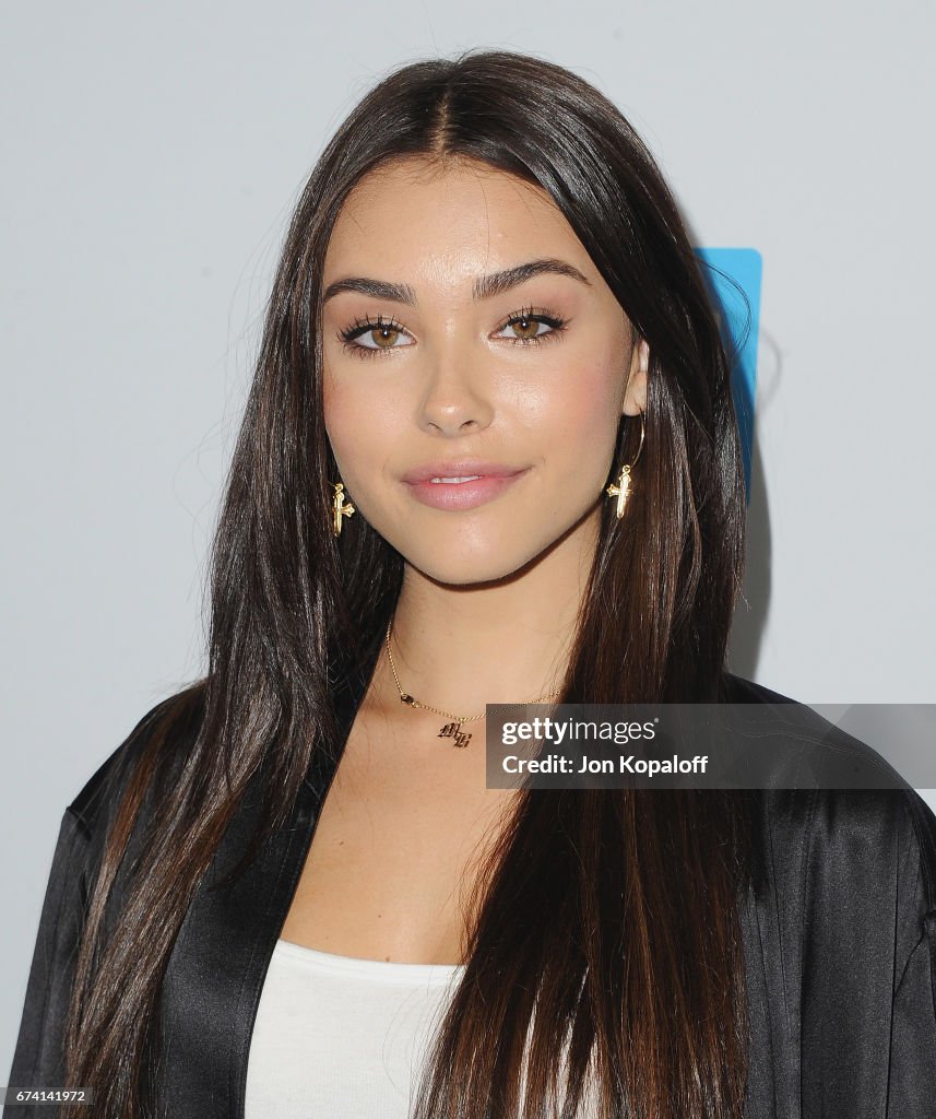 Singer Madison Beer arrives at We Day California 2017 at The Forum on...  News Photo - Getty Images