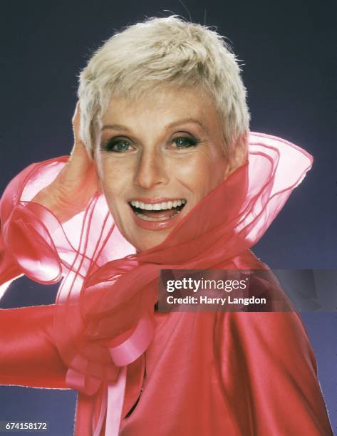 Actress Cloris Leachman poses for a portrait in 1982 in Los Angeles, California.