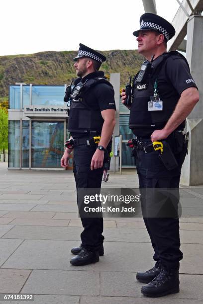 Scottish Police Rpu Scottish Police Photos et images de collection - Getty Images