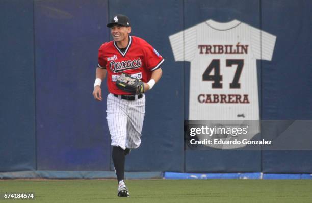 Alan Sánchez of Guerreros de Oaxaca runs during the match between Leones de Yucatan and Guerreros de Oaxaca as part of the Liga Mexicana de Beisbol...