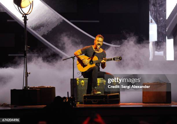Ricardo Arjona performs onstage at the Billboard Latin Music Awards at Watsco Center on April 27, 2017 in Coral Gables, Florida.
