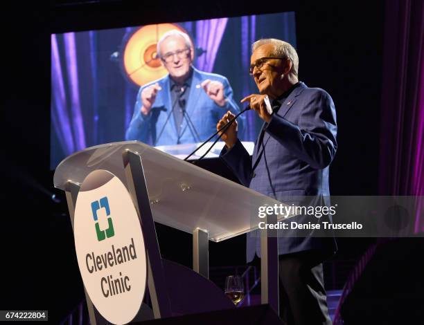 661 Larry Ruvo Photos & High Res Pictures - Getty Images