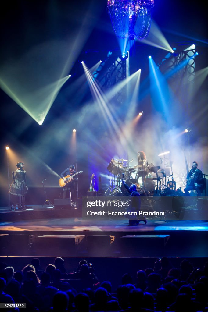 Simple Minds Perform In Milan