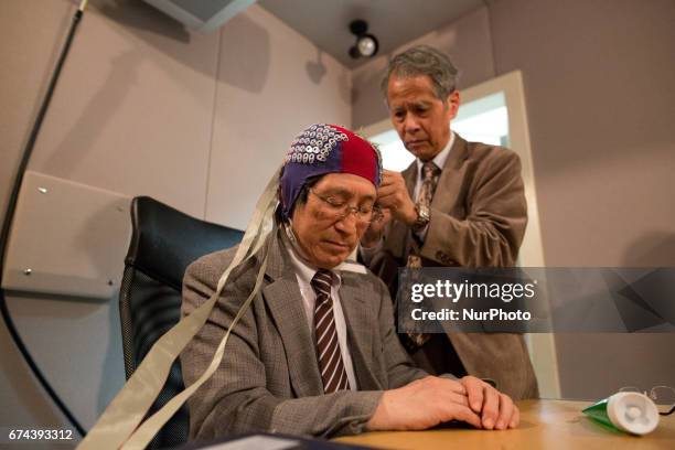 Japanese scientists demonstrated a device capable of reading human minds through brainwave detecting electrodes in Toyohashi University of...