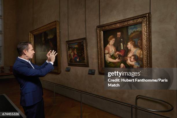 Artist Jeff Koons with his new collection of Masters of Louis Vuitton inspired by the painting of Titian at the Louvre. April 11, 2017 in Paris,...