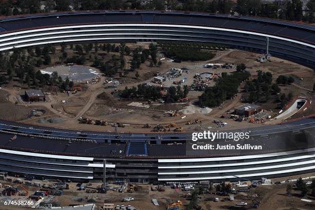 An aerial view of the new Apple headquarters on April 28, 2017 in Cupertino, California. Apple's new 175-acre 'spaceship' campus dubbed "Apple Park"...