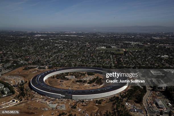 An aerial view of the new Apple headquarters on April 28, 2017 in Cupertino, California. Apple's new 175-acre 'spaceship' campus dubbed "Apple Park"...