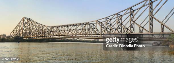 howrah bridge, hooghly river, west bengal, india, asia - howrah bridge stock pictures, royalty-free photos & images