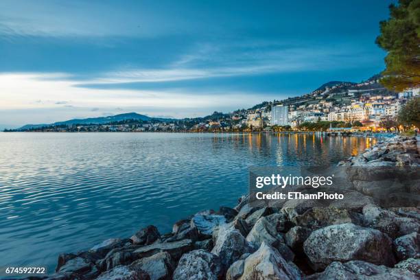 montreux (switzerland) and lake geneva in the evening twilight - kanton waadt stock-fotos und bilder