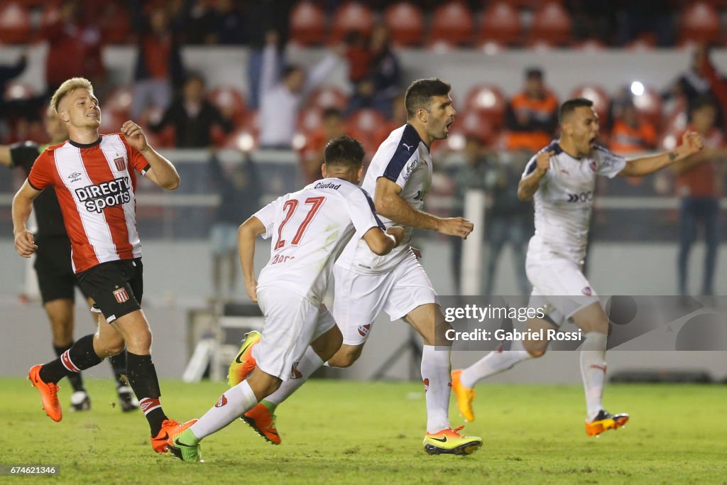 Independiente v Estudiantes - Torneo Primera Division 2016/17