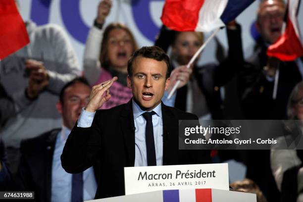 President of the political movement 'En Marche !' and french presidential election candidate Emmanuel Macron delivers a speech during a campaign...