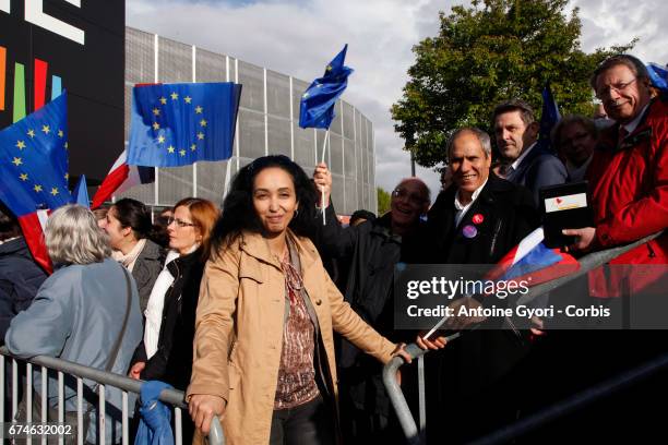 People attend the rally of president of the political movement 'En Marche !' and french presidential election candidate Emmanuel Macron on April 26,...