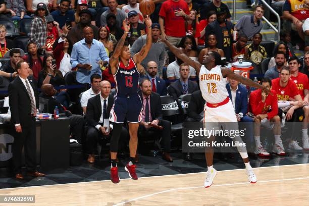 Kelly Oubre Jr. #12 of the Washington Wizards shoots the ball against the Atlanta Hawks in Game Six of the Eastern Conference Quarterfinals of the...