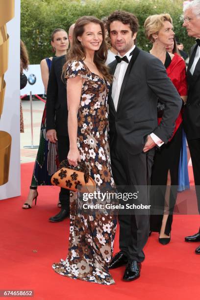 Yvonne Catterfeld and her partner Oliver Wnuk during the Lola - German Film Award red carpet arrivals at Messe Berlin on April 28, 2017 in Berlin,...