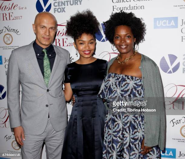 Yara Shahidi and her parents, Afshin Shahidi and Keri Shahidi , attend UCLA's Johnsson Center 22nd annual 'Taste For A Cure' event at the Beverly...