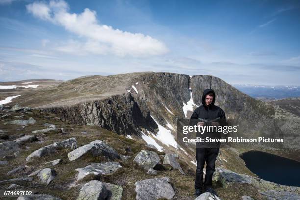 Summitting Photo Summiting Photos and Premium High Res Pictures - Getty Images