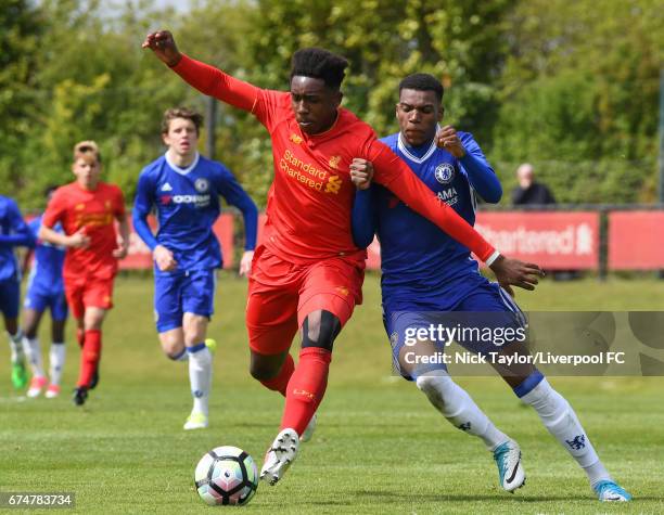 Okera Simmonds of Liverpool and Dujon Sterling of Chelsea in action during the Liverpool v Chelsea U18 Premier League game at The Kirkby Academy on...