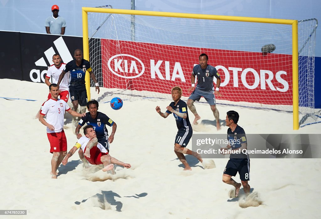 Japan v Poland - FIFA Beach Soccer World Cup Bahamas 2017